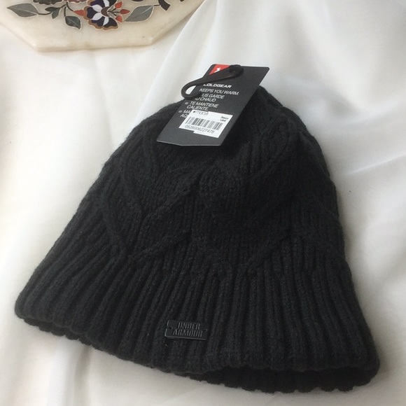 Under Armour Other - Under Armour cold gear cable knit black cap